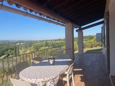 Villa - 152 m² - 5 pièces