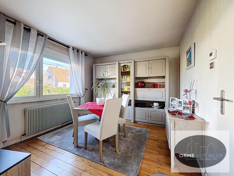 Maison traditionnelle - 110 m² - 5 pièces