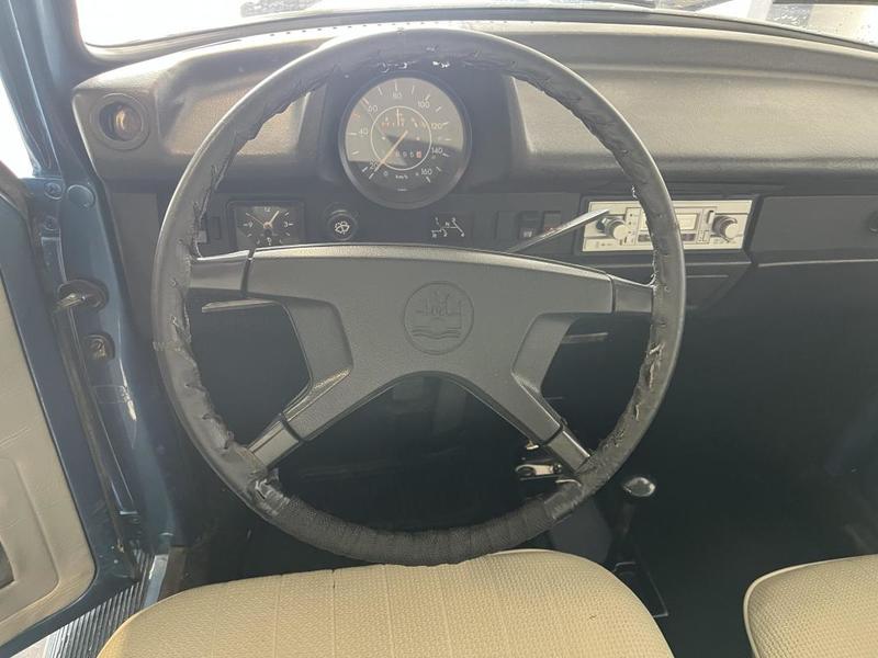 Volkswagen Coccinelle /Beetle 1303 44 cv certificat collection /entièrement rénove origine