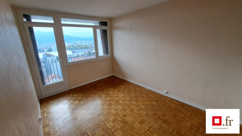 Appartement - 76 m² - 4 pièces