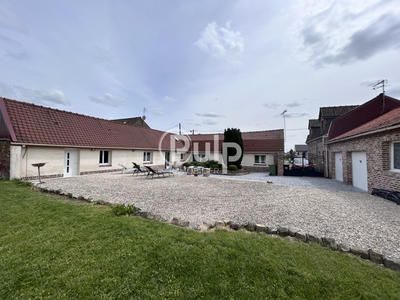Corps de ferme - 207 m² - 7 pièces