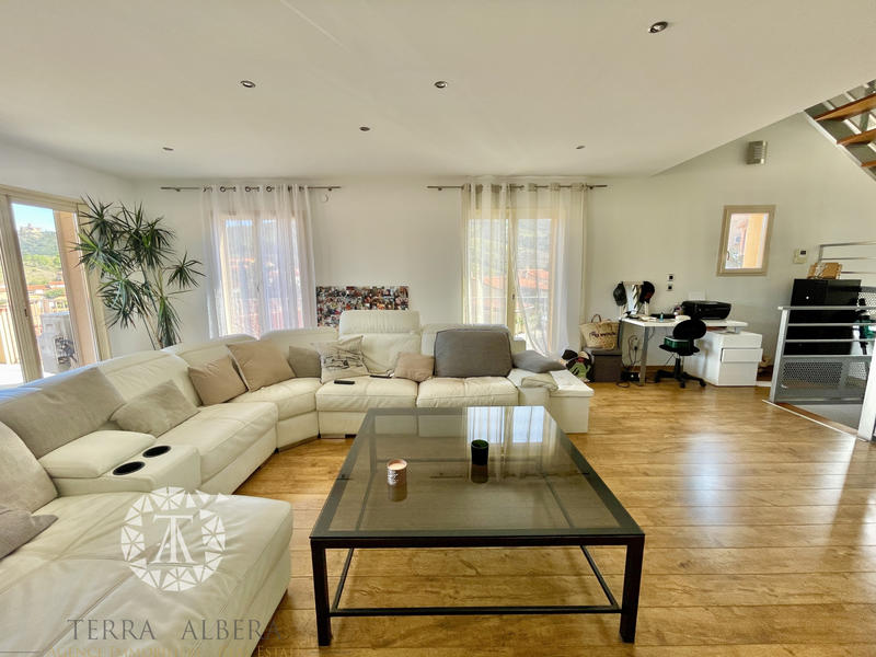 Villa - 190 m² - 5 pièces