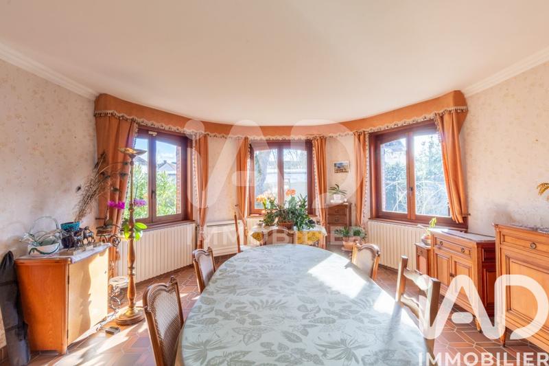 Maison - 178 m² - 7 pièces