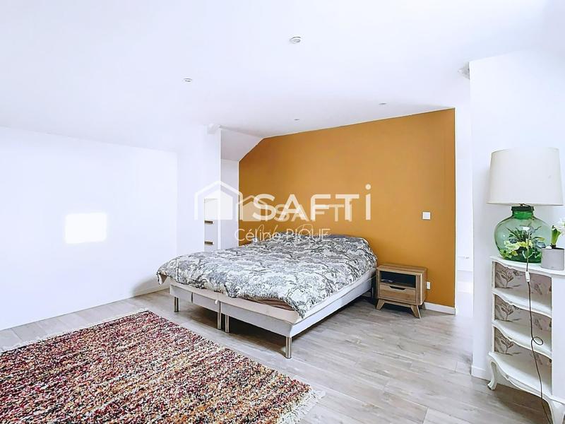 Maison - 166 m² - 6 pièces