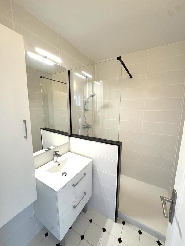 Appartement - 70 m² - 4 pièces