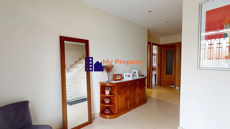 Maison - 137 m² - 7 pièces