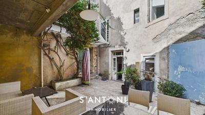 Maison - 176 m² - 7 pièces