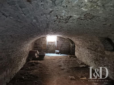 Maison - 300 m² - 10 pièces