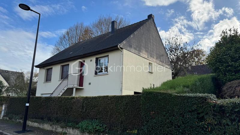 Maison traditionnelle - 120 m² - 6 pièces