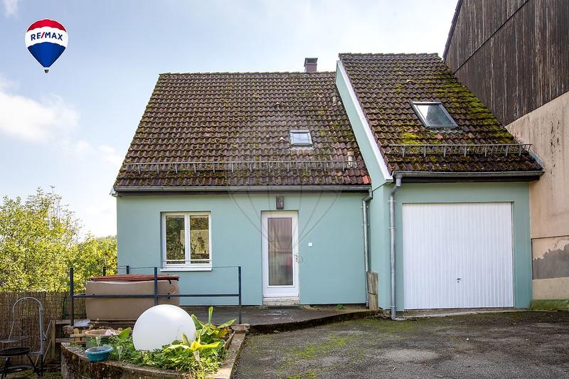 Maison - 100 m² - 6 pièces