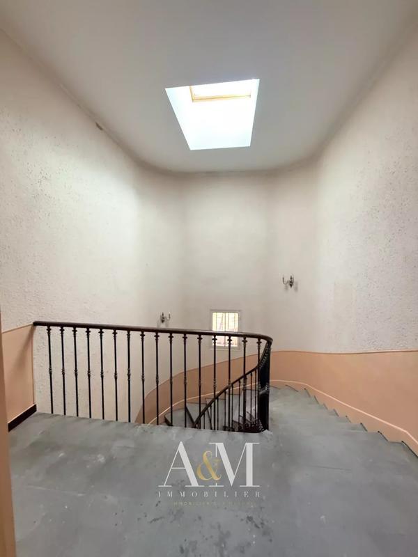 Appartement - 98 m² - 3 pièces