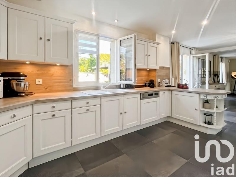 Maison - 190 m² - 7 pièces