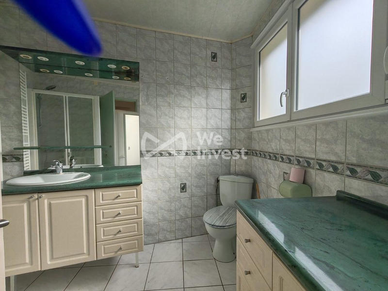 Maison - 130 m² - 8 pièces