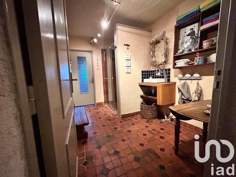 Maison - 213 m² - 7 pièces