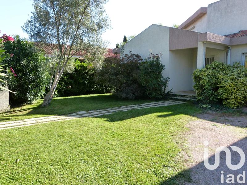 Maison - 210 m² - 9 pièces