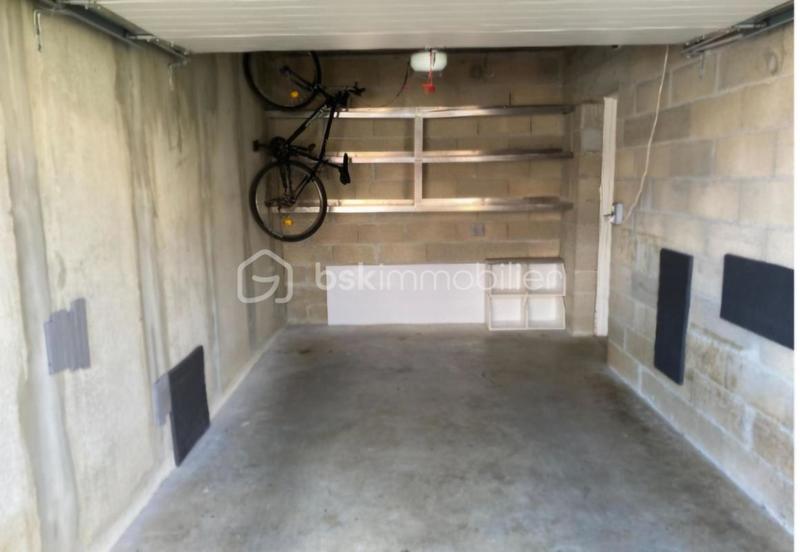 Maison jumelée - 76 m² - 4 pièces