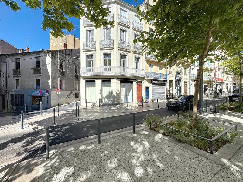 Immeuble mixte - 280 m²