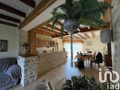 Maison - 180 m² - 7 pièces