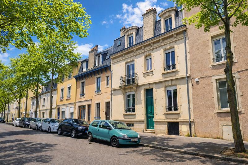 Appartement - 64 m² - 3 pièces