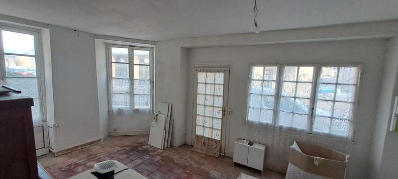 Immeuble - 250 m² - 10 pièces