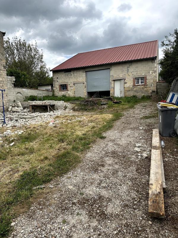 Immeuble - 200 m² - 2 pièces