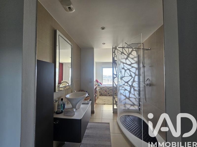 Appartement - 108 m² - 3 pièces