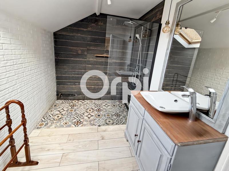 Maison - 110 m² - 4 pièces