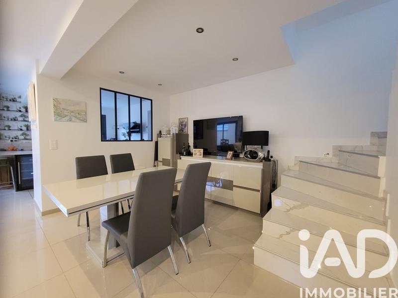 Maison - 118 m² - 5 pièces