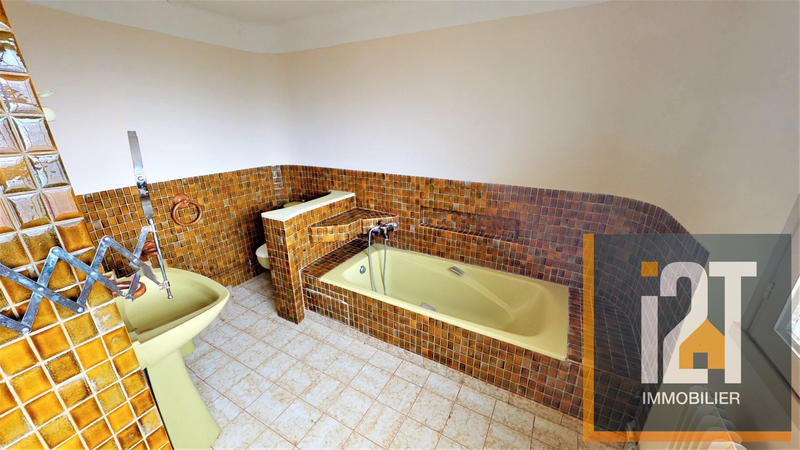 Mas - 220 m² - 7 pièces