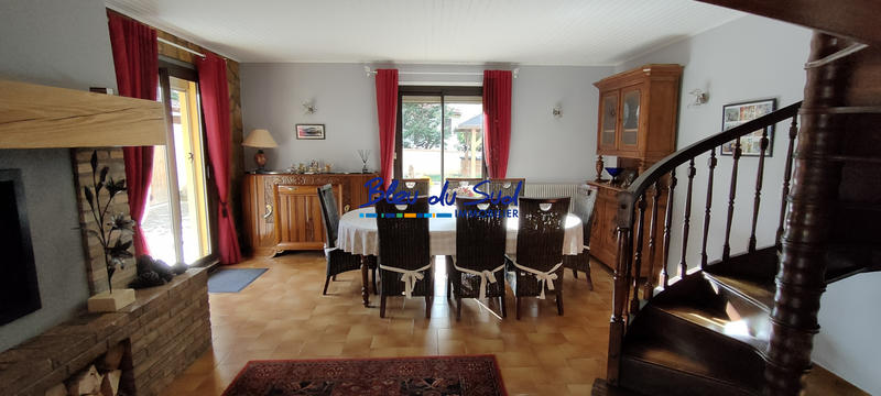 Maison - 190 m² - 8 pièces