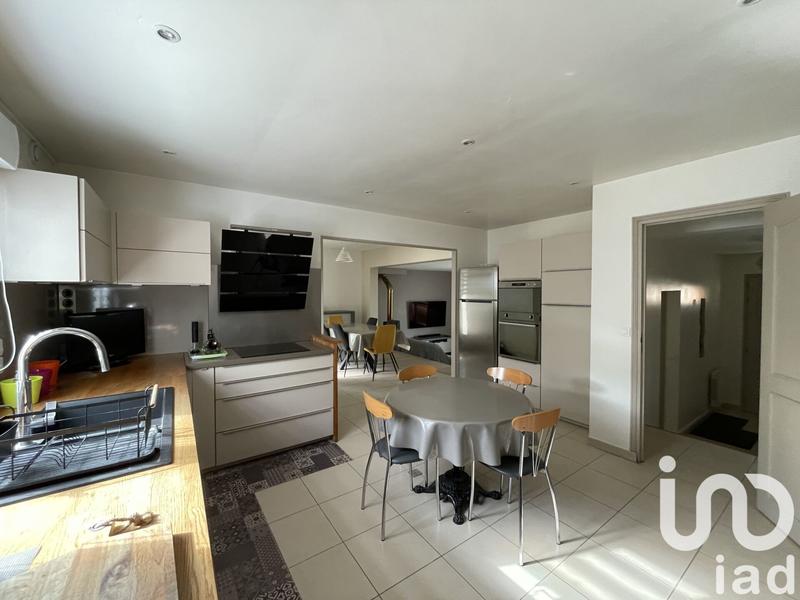 Maison - 140 m² - 6 pièces