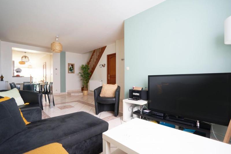 Maison - 101 m² - 5 pièces