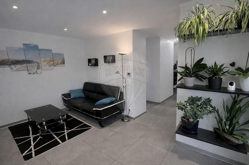 Appartement - 80 m² - 4 pièces