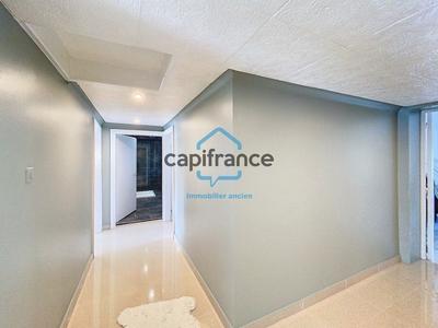 Maison - 165 m² - 5 pièces