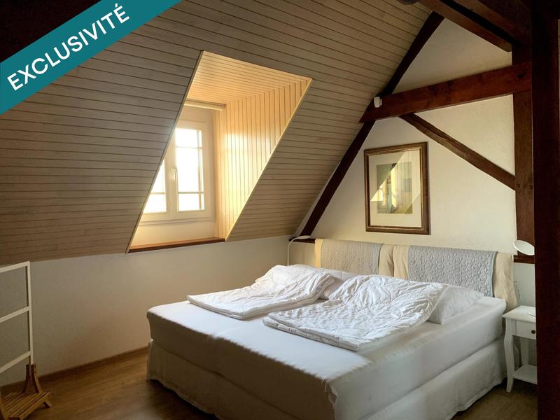 Maison - 289 m² - 9 pièces