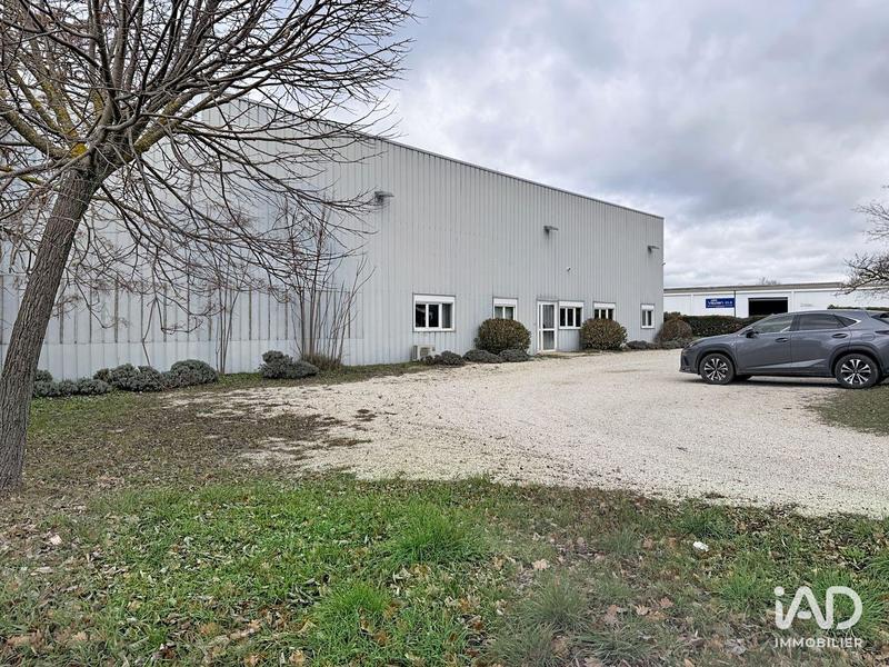 Local commercial - 1 280 m²