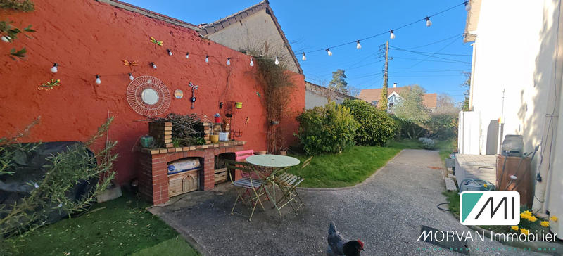 Maison - 175 m² - 9 pièces