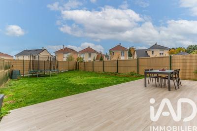 Maison - 91 m² - 5 pièces