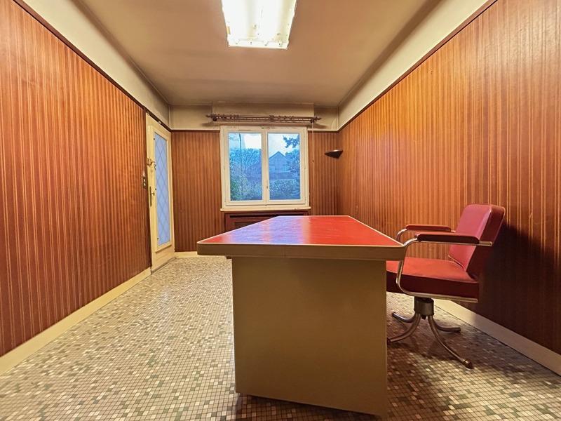 Maison - 180 m² - 9 pièces