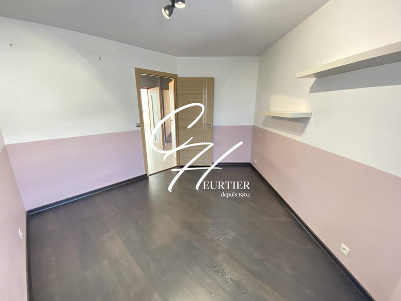 Appartement - 79 m² - 4 pièces