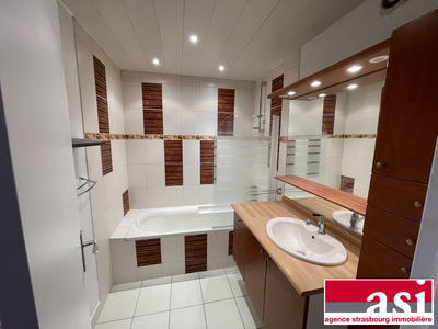 Appartement - 83 m² - 3 pièces