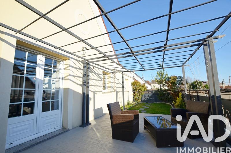 Maison - 100 m² - 5 pièces