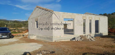 Maison - 94 m² - 5 pièces