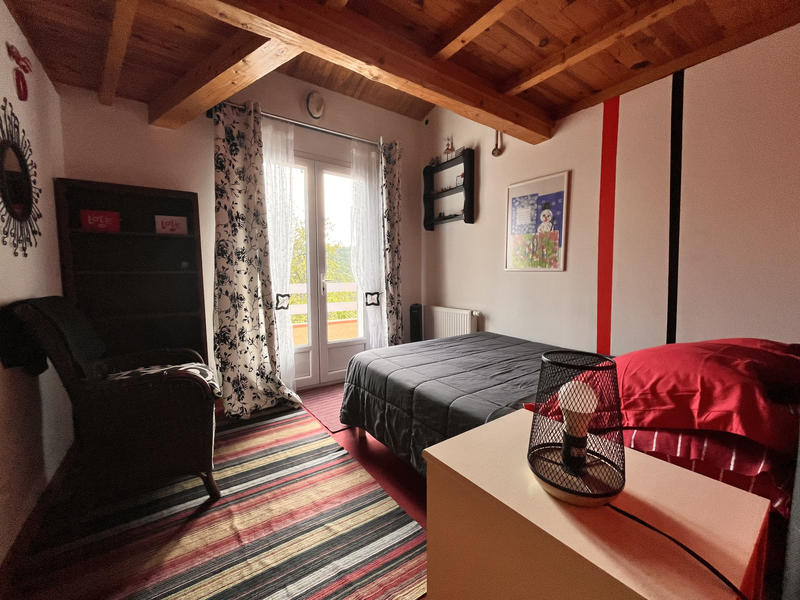 Maison - 147 m² - 6 pièces