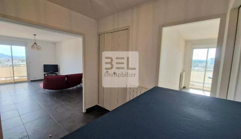 Appartement - 56 m² - 3 pièces