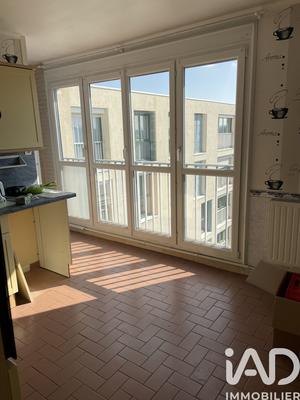 Appartement - 125 m² - 5 pièces