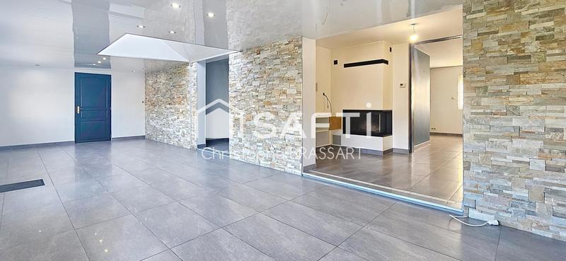 Maison - 121 m² - 6 pièces