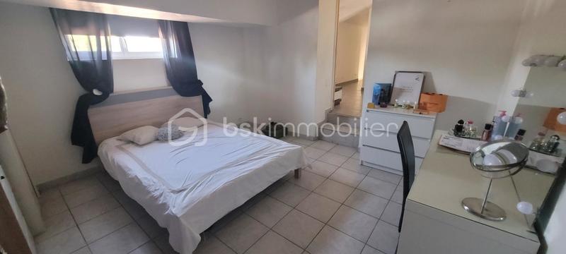 Villa - 200 m² - 8 pièces