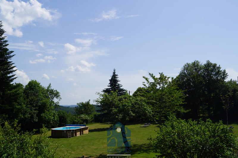 Propriété - 316 m² - 10 pièces