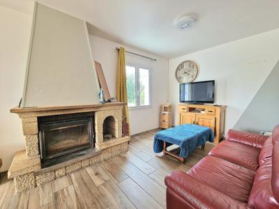 Maison traditionnelle - 72 m² - 4 pièces